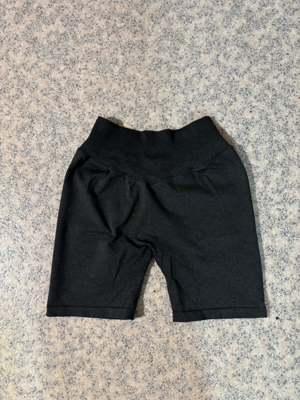 Buffbunny collection Rosa Pocket Shorts Charcoal Grey Scrunch Bum Size Small